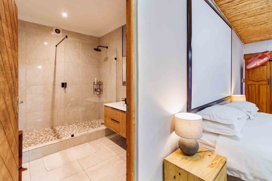 To Let 0 Bedroom Property for Rent in Table View Western Cape